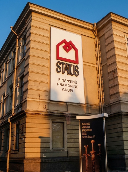 Didelis Naujoji ruta reklaminis plakatas